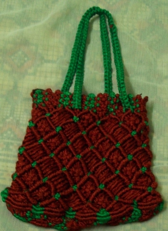 Vintage MACRAME Purse Handmade tote Bag Boho Chic - Gem